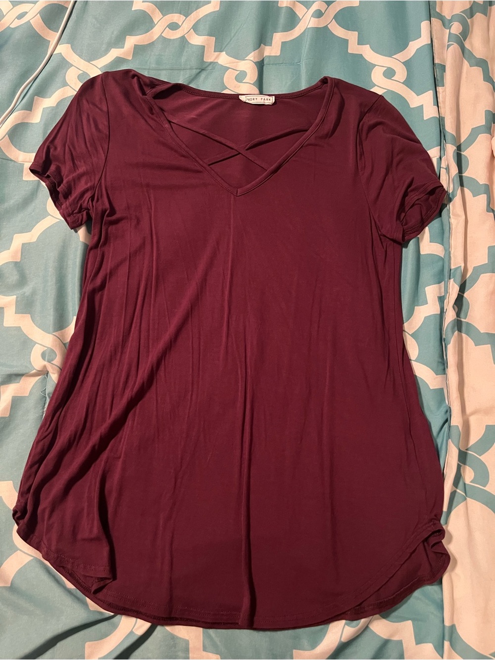emory park Women's Crisscross V-Neck Tee - Wine